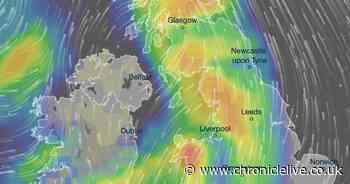 Weather map shows 938-mile long storm set to hit the UK as Met Office warns of heavy rain