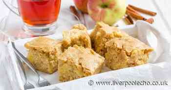 'Outstanding' apple pie blondies recipe has food fans 'drooling'