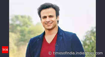 Vivek Oberoi reveals how he started working at 10