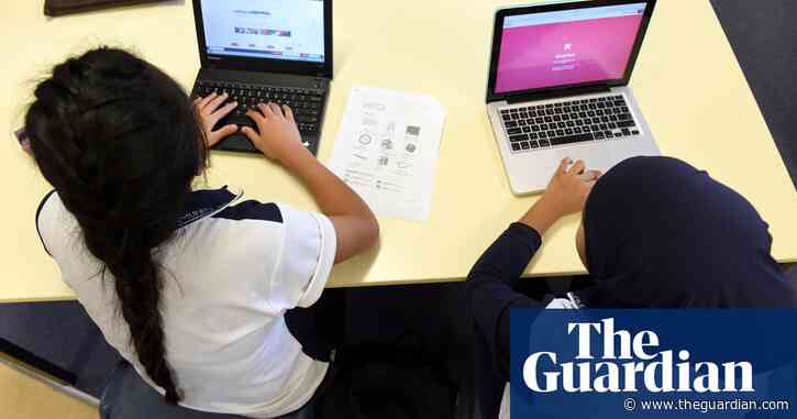 AI chat tool to be rolled out across NSW public schools to ease pressure on teachers