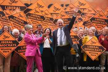 Lib Dem councillor toasts success of four-day working week