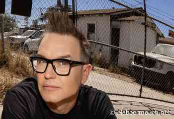 BLINK-182's MARK HOPPUS Announces 'Fahrenheit-182' Memoir