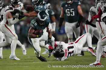 Barkley’s pivotal drop late in 4th quarter burns Eagles in 22-21 loss to Atlanta Falcons