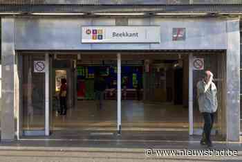 Moeder bevalt van kindje in metrostation Beekkant