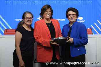 Billie Jean King set to earn another honor with the Congressional Gold Medal