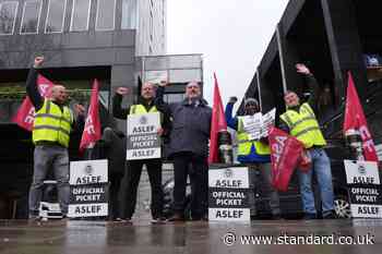 Train drivers accept pay deal ending strike action after dispute with 16 rail companies