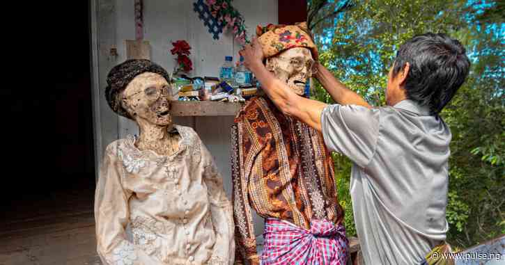 5 cultures around the world that celebrate death in unusual ways