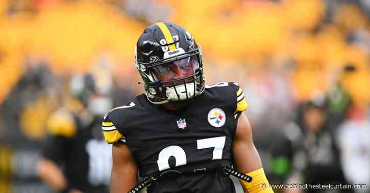 Steelers add practice squad TE to 53-man roster