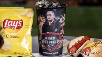 Falcons purchase 100,000 hot dogs in honor of owner Arthur Blank's induction to 'Ring of Honor'