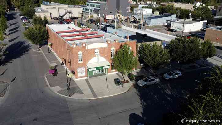 Historic movie theatre that brought the talkies to High River, Alta., in 1929 up for sale