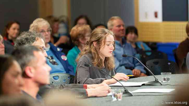 WATCH LIVE: Juneau School Board candidates discuss local issues at 2024 League of Women Voters forum