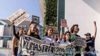 Klimaschützer protestieren in 110 Orten