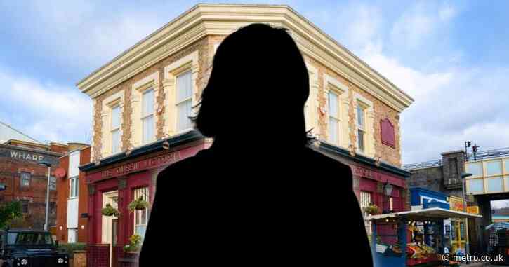 EastEnders sends fans wild as legend stages unexpected return for fan-favourite’s exit