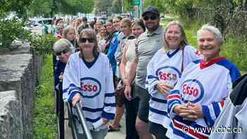 Women's hockey players in Kenora, Ont., threaten to take city to court over ice allocation policy