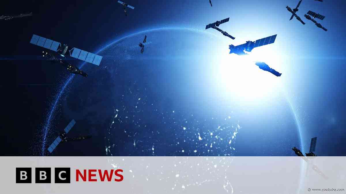 Elon Musk's satellites 'blocking' view of the universe | BBC News