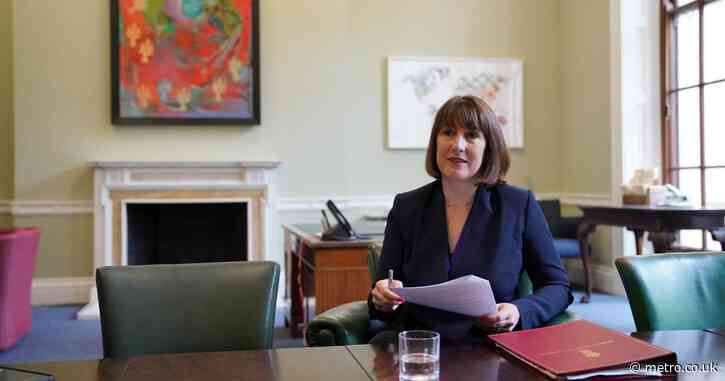 Rachel Reeves scraps portraits of men from No 11 to put focus on female artwork