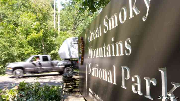 Great Smoky Mountains National Park peak reverting to Cherokee name