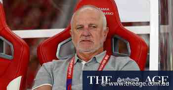 Graham Arnold steps down as Socceroos coach