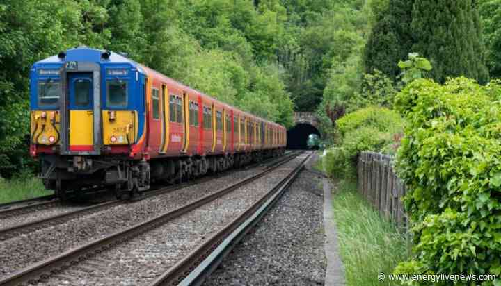 ‘Climate card’ scheme proposed to cut train costs and emissions