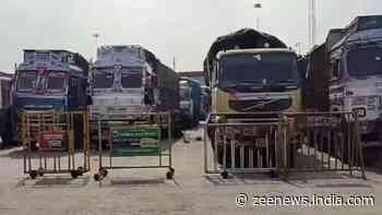 Trucks Stranded At Jharkhand-WB Border After Mamata Banerjee Orders Restriction On Vehicle Movement Due To Floods