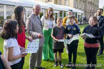 King meets young ‘experts’ who took part in charity-funded wildlife project