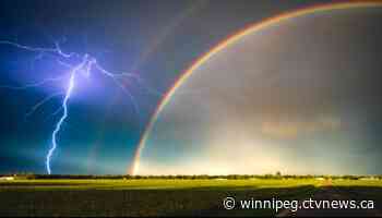 'Sheer excitement': Manitoba photographer snaps photo of lightning strike and double rainbow