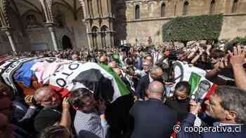 La masiva despedida a Salvatore Schillaci en su funeral en Palermo