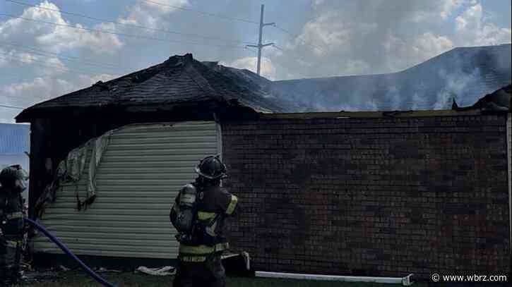 House fire reported off North Ardenwood Drive; house considered total loss