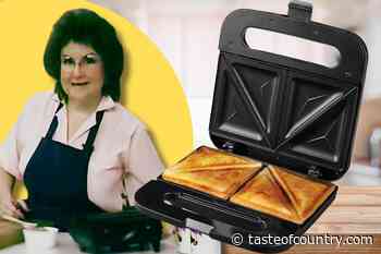 Who Remembers the Snakmaster Sandwich Maker From the '90s?