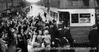 The dramatic days when a huge army of children left Manchester as others slept