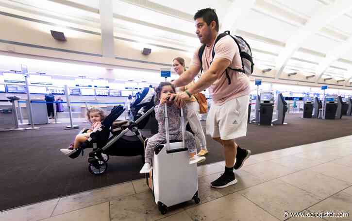 Which Southern California airports do flyers have most satisfaction with?