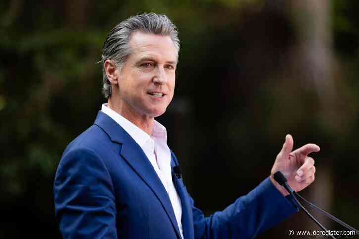 Gov. Gavin Newsom signs law to protect children from social media addiction