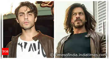 Aryan Khan or SRK, who wore this jacket better?