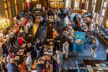 Spirit zamelt op signeerdag 4.800 euro in voor dovenafdeling van woonzorgcentrum Huize Vincent