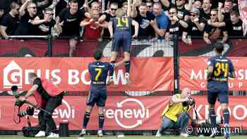 FC Twente vernedert Almere mede door twee goals Eredivisie-topscorer Steijn