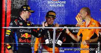 Max Verstappen kan geen vuist maken tegen zegevierende Lando Norris en ziet WK-voorsprong verder slinken in Singapore