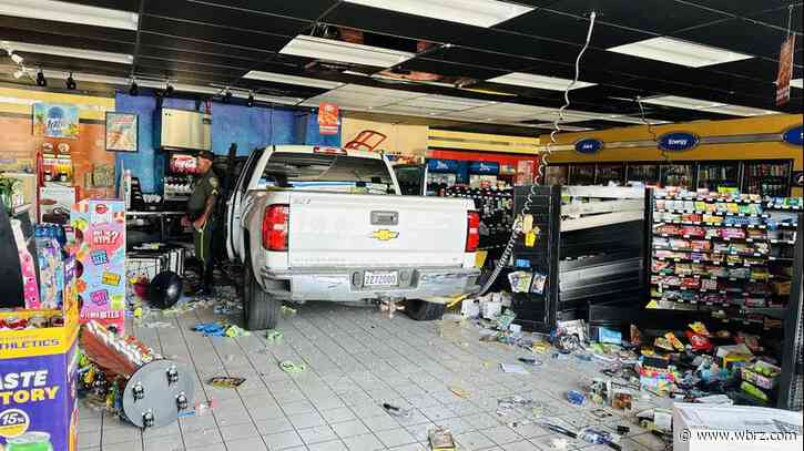 Truck crashes into Perkins Road convenience store Sunday morning