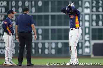 Astros slugger Yordan Alvarez exits game with right knee contusion