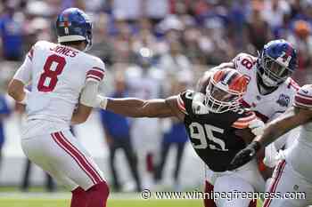 Browns defensive end Myles Garrett to undergo MRI on foot after struggling in loss to Giants