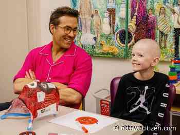 Ryan Reynolds visits Ottawa boy getting radiation treatment in Boston hospital