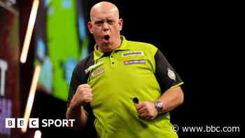 Van Gerwen wins first Hungarian Darts Trophy title