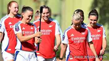 Behind the scenes of our women's squad photo