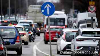 Habeck berät mit Autobranche über Krise