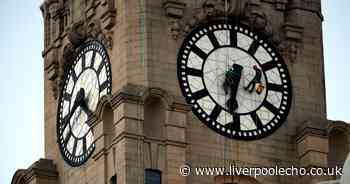 When do the clocks go back in October? UK clocks change