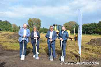 De spade zit in de grond: Heirbrug krijgt een park