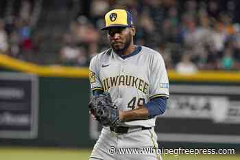 Cubs claim reliever Enoli Paredes off waivers from the Brewers