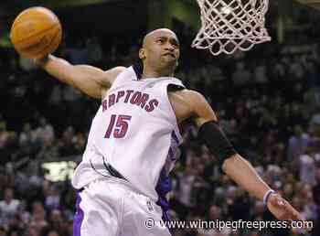 Reports: Former star Vince Carter to become first Raptor to have number retired