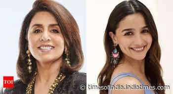 Neetu cheers for Alia's Paris Fashion Week debut