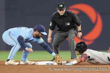 Red Sox rally to beat Blue Jays 6-5 in 10 innings