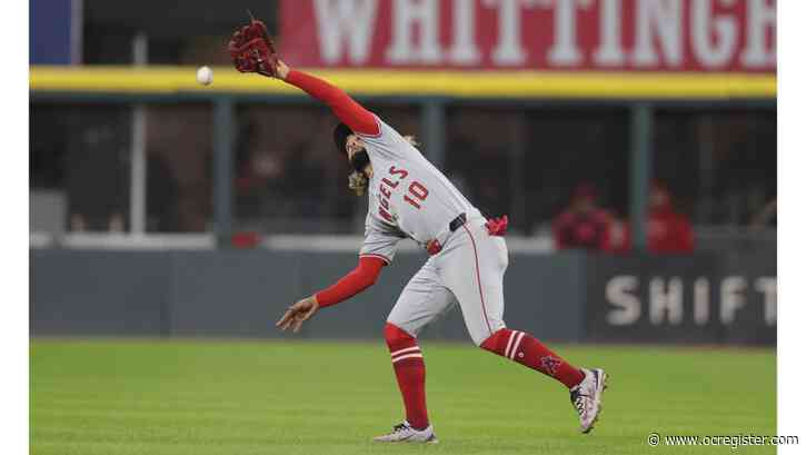 Angels blow late lead against White Sox, delaying their record for futility